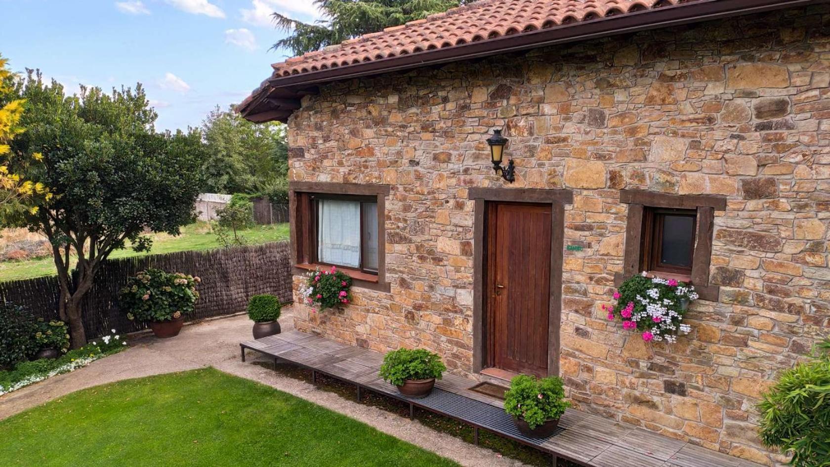 Saika Rural Apartment Manjiron Ngoại thất bức ảnh